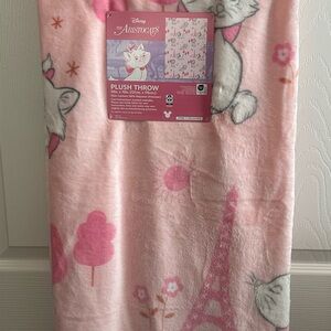 Disney Aristocats Pink and White Plush Blanket